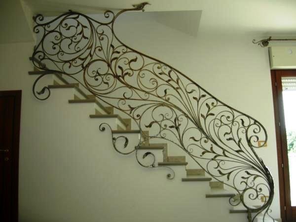 scala in ferro battuto